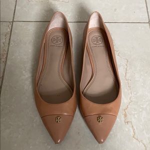 Tan Tory Burch Flats